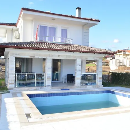 New Age Ay Villa *