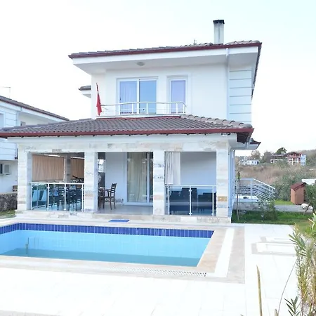 New Age Ay Villa